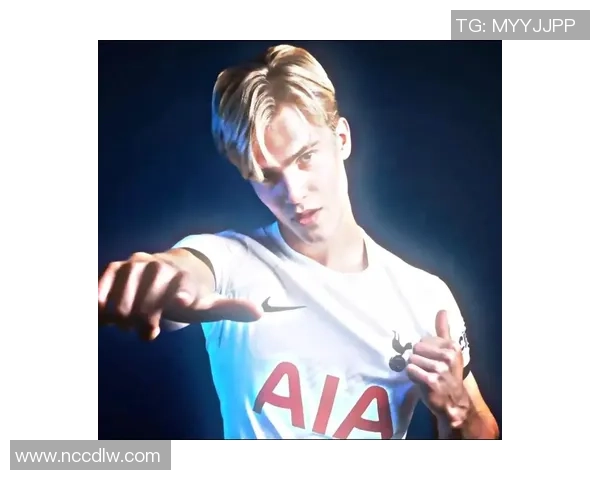 足球袜精的魅力揭秘如何选择适合自己的足球袜提升比赛表现